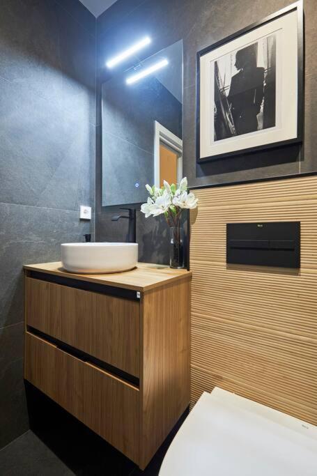 La Latina Ind Apartment มาดริด ภายนอก รูปภาพ